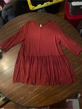 Zenana Outfitters Rust Red Tiered Tunic Top